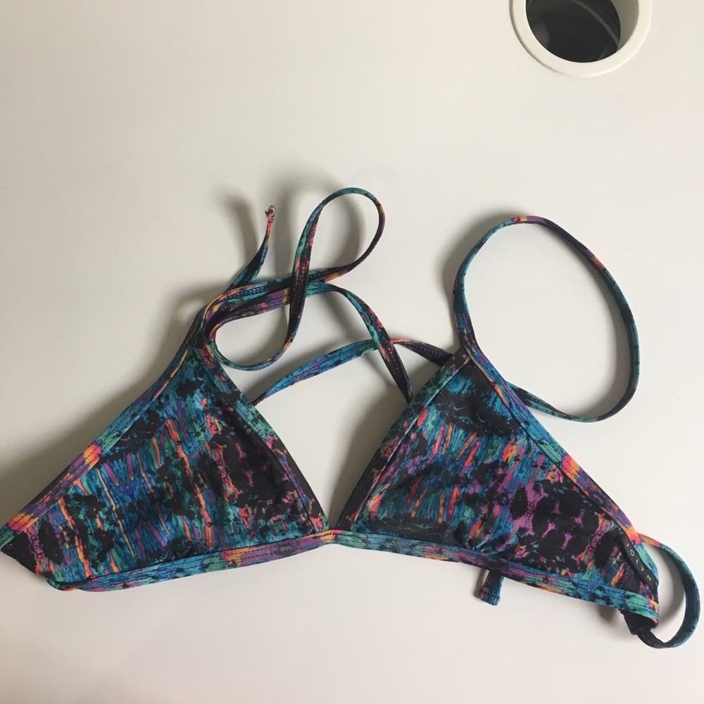 Jolyn Triangle top!